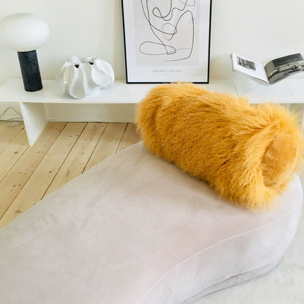 Lammfellkissen | Tibet | Zylinder | D20x52 cm Goldgelb