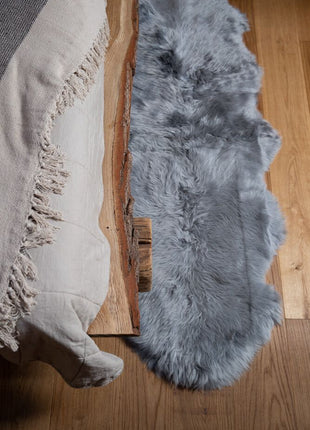 Merino Doppeltes Lammfell | Langhaar | Neuseeland | 160x60 cm Hellgrau